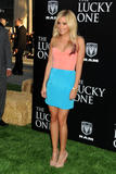 th_43061_celebrity_paradise.com_TheElder_AT10_122_158lo.jpg