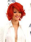 th_40063_Rihanna2011BillboardMusicAwardsArrival22.5.2011_102_122_30lo.jpg