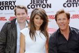 th_70795_Celebutopia-Monica_Cruz-Jerry_Cotton_photocall_in_Berlin-07_122_453lo.jpg