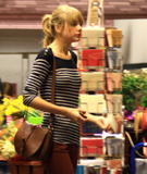 Taylor Swift テイラー・スウィフト
