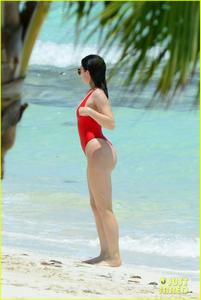 Kylie Jenner - Wearing a swimsuit at the beach in Turks and Caicos 8_12_16 -u51hfpnnx2.jpg